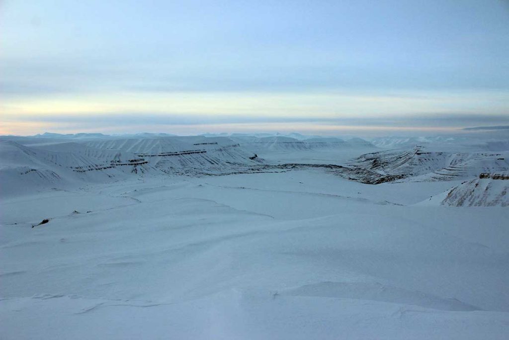 Schneemobilexpedition an die Ostküste Spitzbergen Abenteuer Arktis Sehenswertes und Tipps www.gindeslebens.com