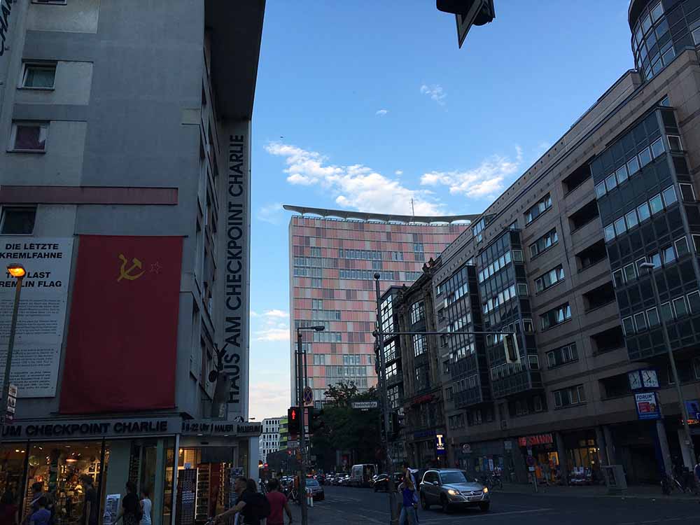 Checkpoint Charlie © Ines Erlacher und Thomas Mussbacher (2)