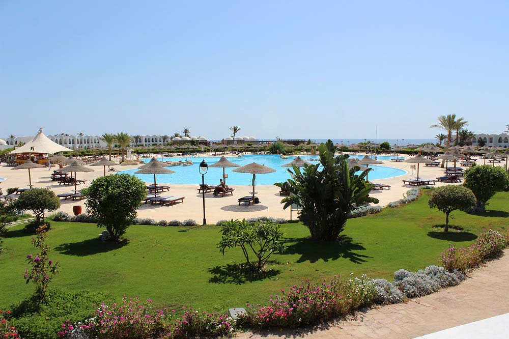 Anlage und Pool Hotel Gorgonia Beach Marsa Alam Ägypten Tauchparadies in der Krise Afrika www.gindeslebens.com
