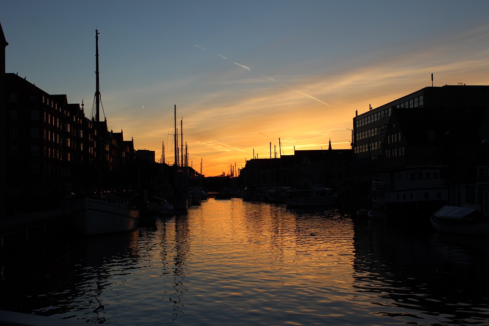 Sonnenuntergang Nyhavn Sehenswürdigkeiten Kopenhagen www.gindeslebens.com