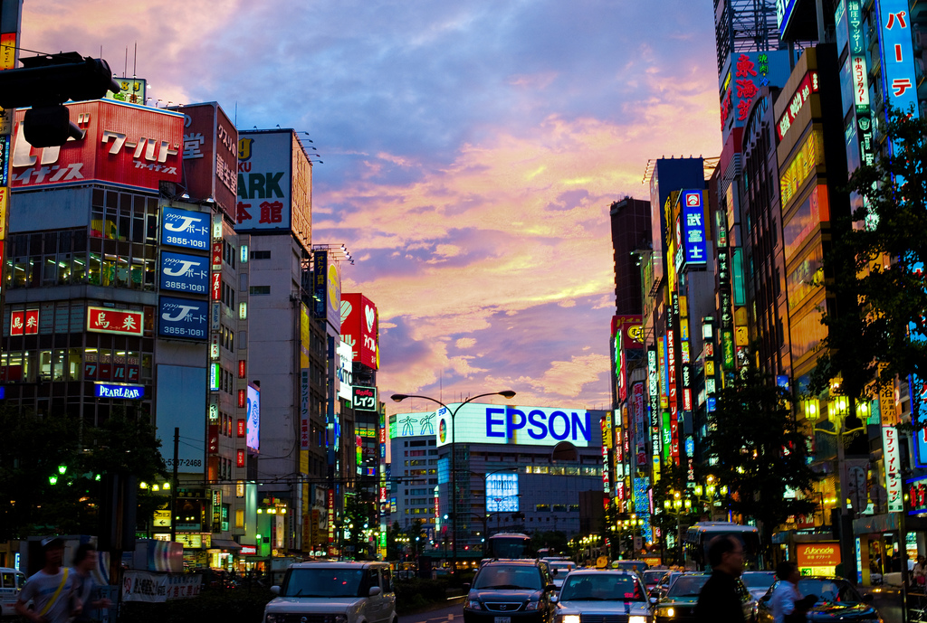Sunset over Shinjuku © Joi Ito