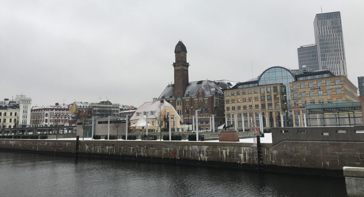 Von Kopenhagen nach Malmö im Zug über die Öresundbrücke