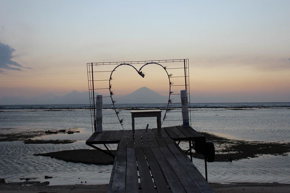 Blick auf Bali von Gili Trawangan © www.gindeslebens.com