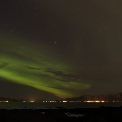 Nordlichter (Aurora Borealis) beim Grótta Leuchtturm Roadtrip Island gindeslebens.com © Thomas Mussbacher und Ines Erlacher