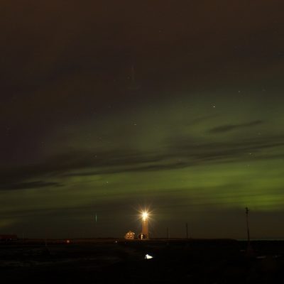 Nordlichter (Aurora Borealis) beim Grótta Leuchtturm Roadtrip Island gindeslebens.com © Thomas Mussbacher und Ines Erlacher