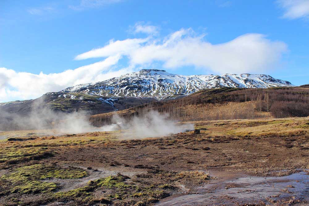 Heißwassertal Haukadalur Strokkur Islands Südwesten und der Golden Circle Roadtrip Island gindeslebens.com © Thomas Mussbacher und Ines Erlacher