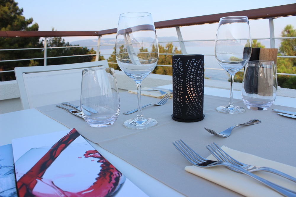 Ausblick von der Terrasse Adults Only Restaurant Valamar Girandella Resort Rabac © www.gindeslebens.com