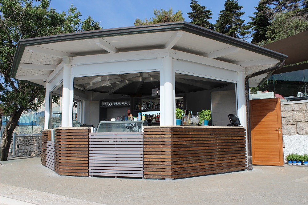 Tropic Lounge Beachbar Valamar Girandella Resort Rabac © www.gindeslebens.com