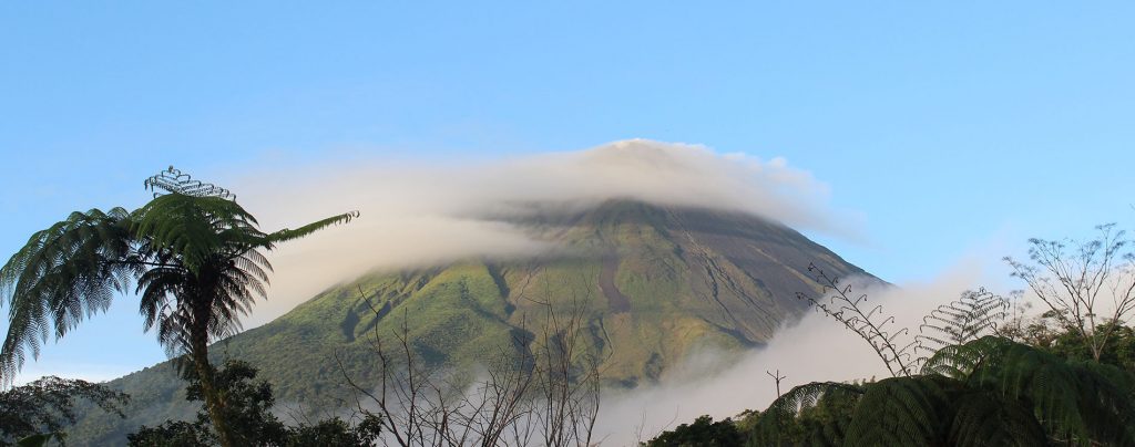 Blick auf den Vulkan Arenal www.gindeslebens.com