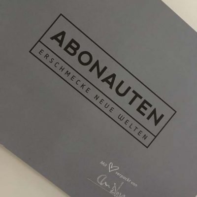 Unboxing Abonauten Gin Box Oktober 2017 www.gindeslebens.com