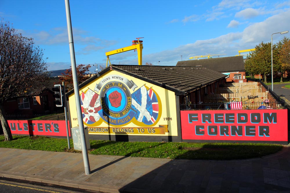 Freedom Corner Murals East Belfast - die Murals im Osten von Belfast www.gindeslebens.com