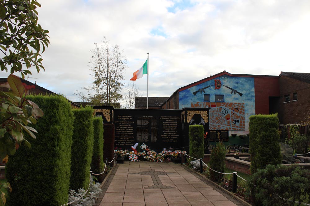Garden of Remembrance - Murals West Belfast - die Murals im Westen von Belfast www.gindeslebens.com
