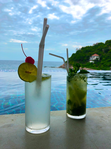 Infinity Pool mit Poolbar Sai Daeng Resort Koh Tao www.gindeslebens.com