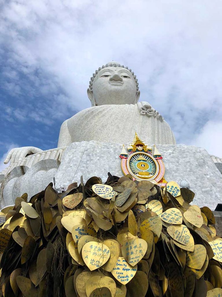 Big Buddha Phuket in der Regenzeit - Sehenswertes, Aktivitäten und Tipps www.gindeslebens.com