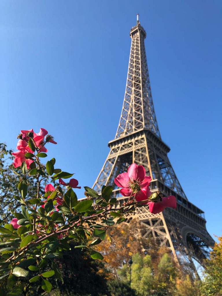 Eiffelturm Paris Sehenswürdigkeiten - Highlights, Tipps, Hotel & Restaurants in Paris