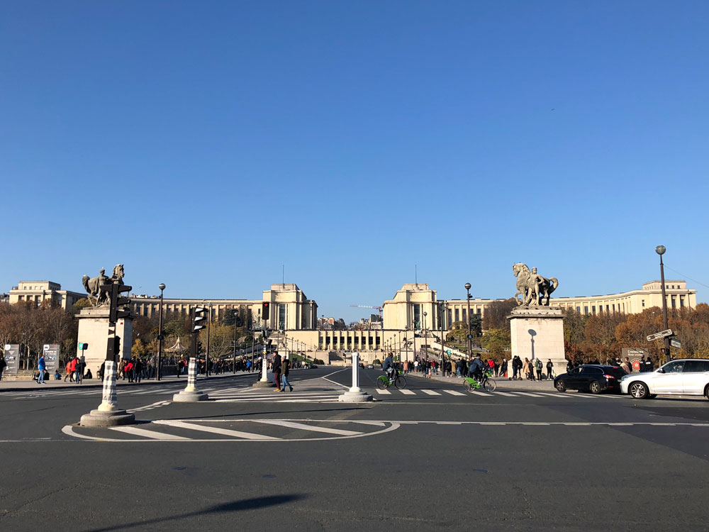 Palace du Trocadéro Sehenswürdigkeiten Paris www.gindeslebens.com