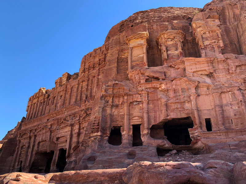 Das Palastgrab – The Palace Tomb Gräber der Königswand - Royal Tombs Petra Jordanien www.gindeslebens.com