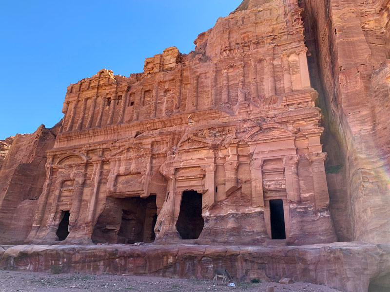 Das Palastgrab – The Palace Tomb Gräber der Königswand - Royal Tombs Petra Jordanien www.gindeslebens.com