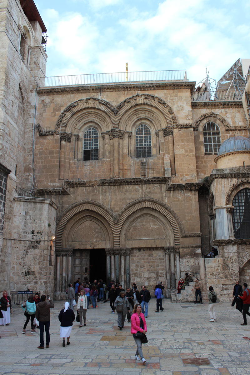 Church of the Holy Sepulchre, die Grabeskirche oder Kirche vom heiligen Grab Jerusalem Israel www.gindeslebens.com