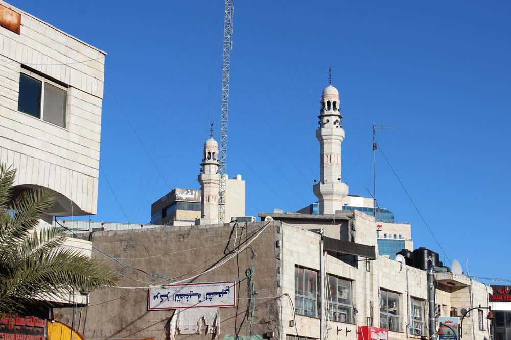 Blick auf die Jamal Abdel Nasser Mosque (Al Bireh Big Mosque) Ramallah Palästina - Sehenswürdigkeiten www.gindeslebens.com