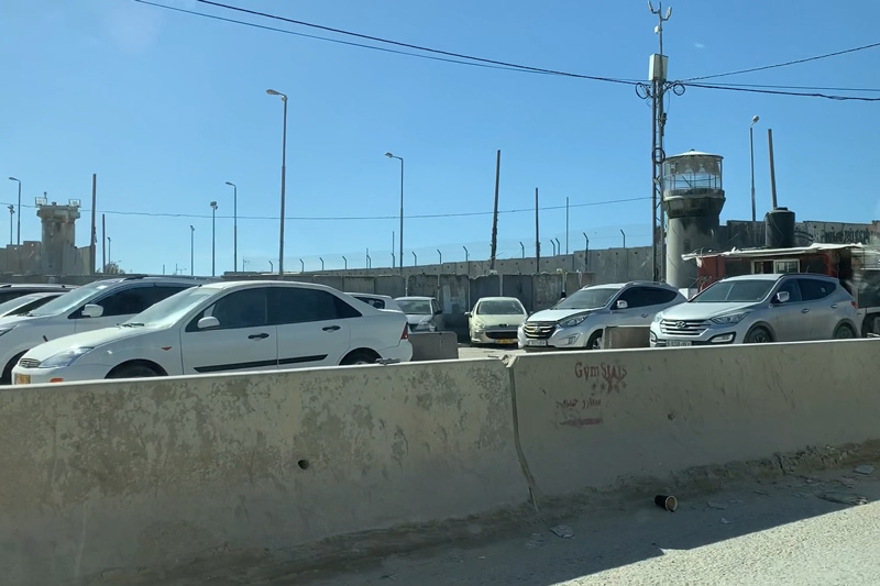 Qalandiya Checkpoint Israel Palästina www.gindeslebens.com