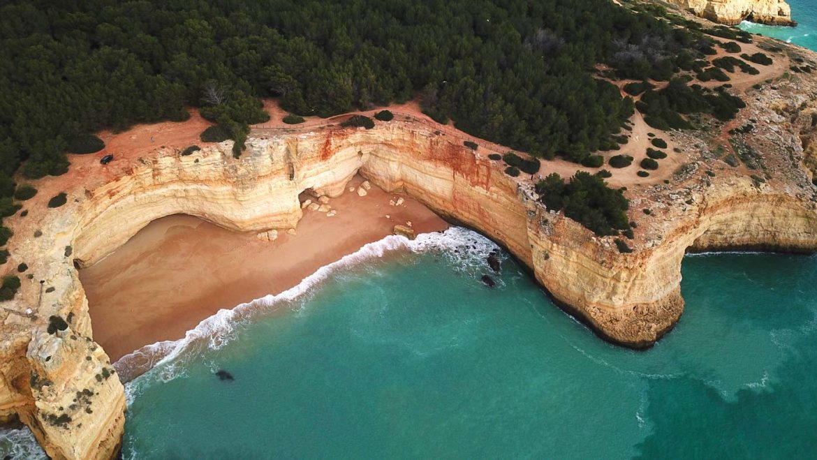 Traumstrände in Europa 11 Tipps für Strandfans – karibisch, mystisch & eisig