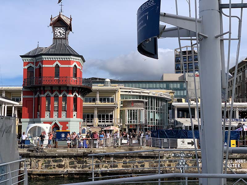 Uhrturm V&A Waterfront Kapstadt